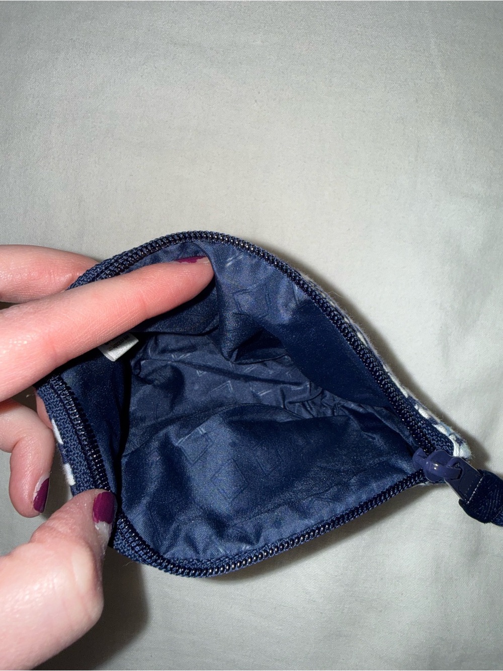 Vera Bradley Steel Blue Medallion Pouch - Picture 3 of 3